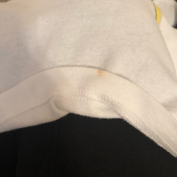 ✨SOLD✨Vintage tweety tank top - Picture 4 of 5